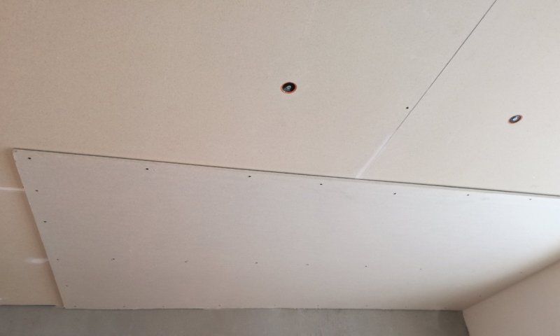 Ceiling sound insulation
