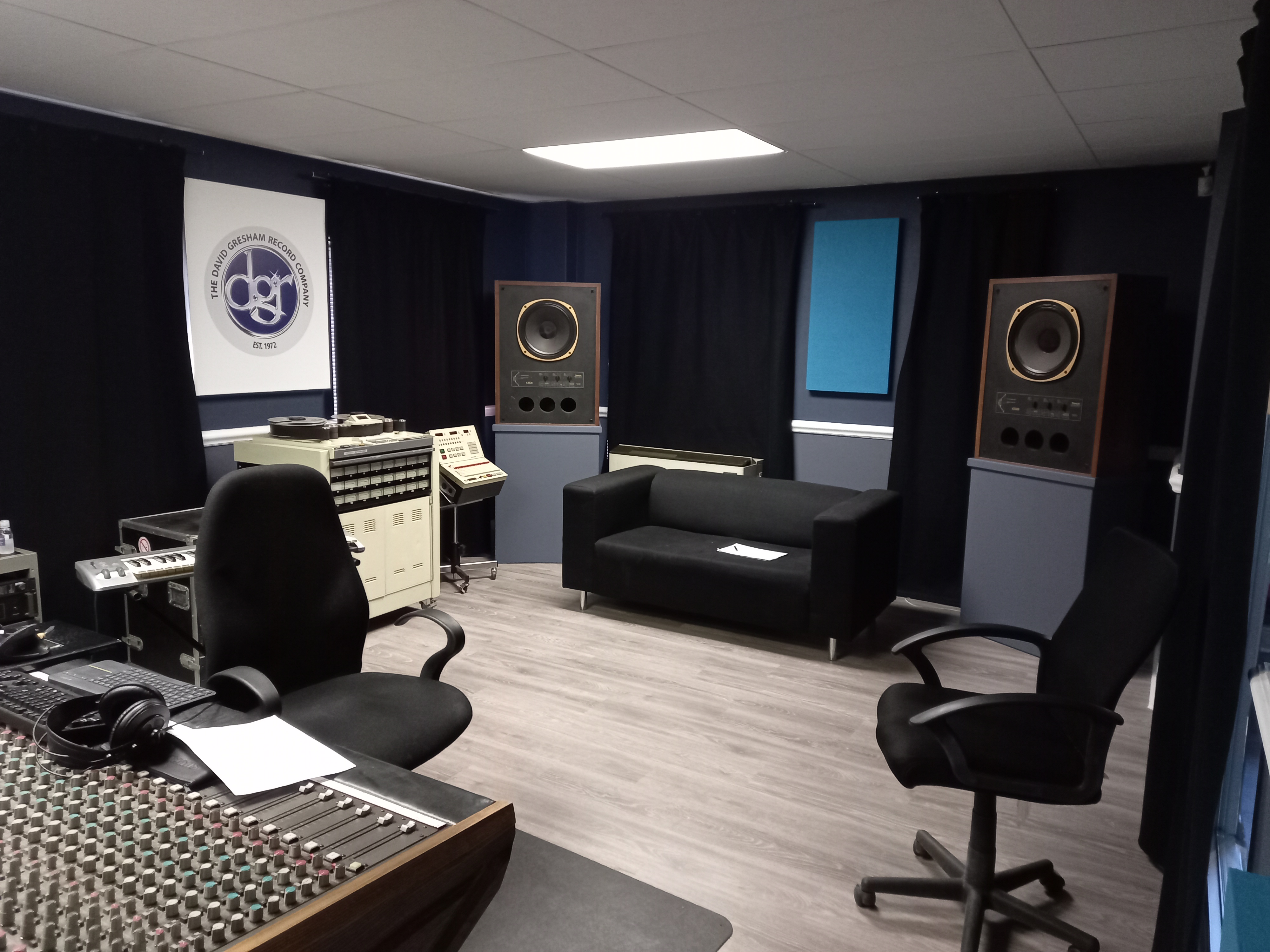 Decibel-Acoustic Treatment of David Gresham Studio