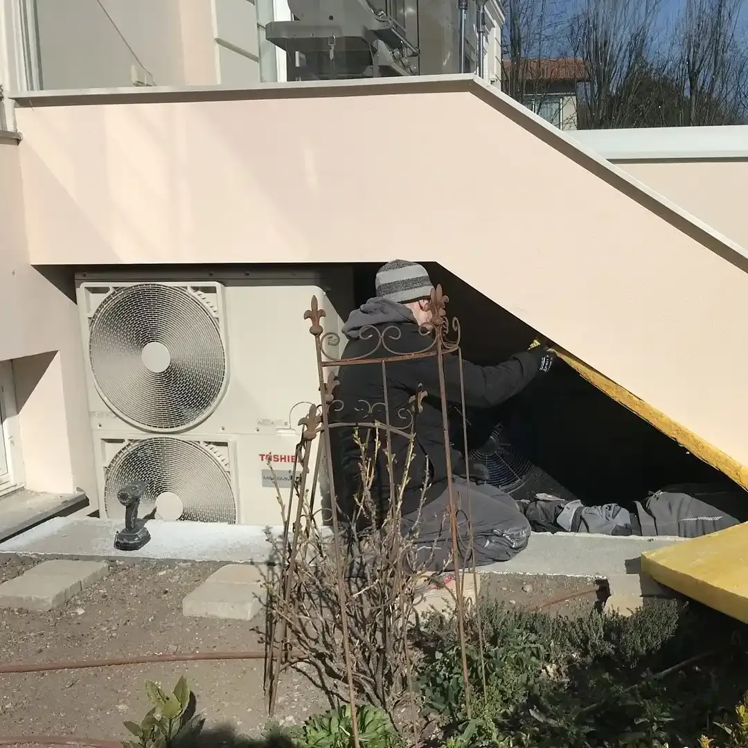 Soundproofing Heat Pump Unit of in Vienna