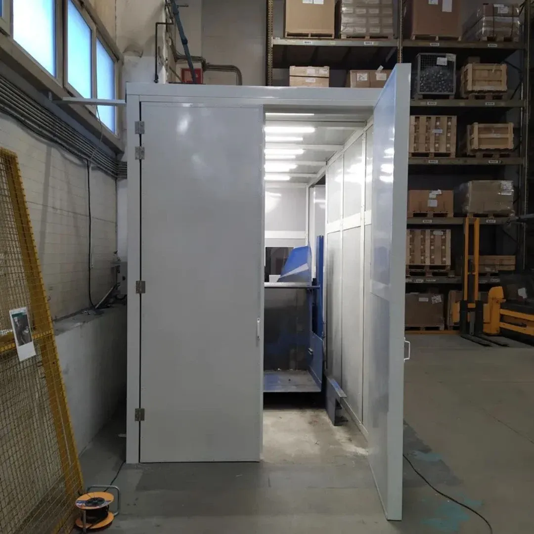 Soundproofing of Noisy Machine in Industrial Hall – BOGE Elastmetall