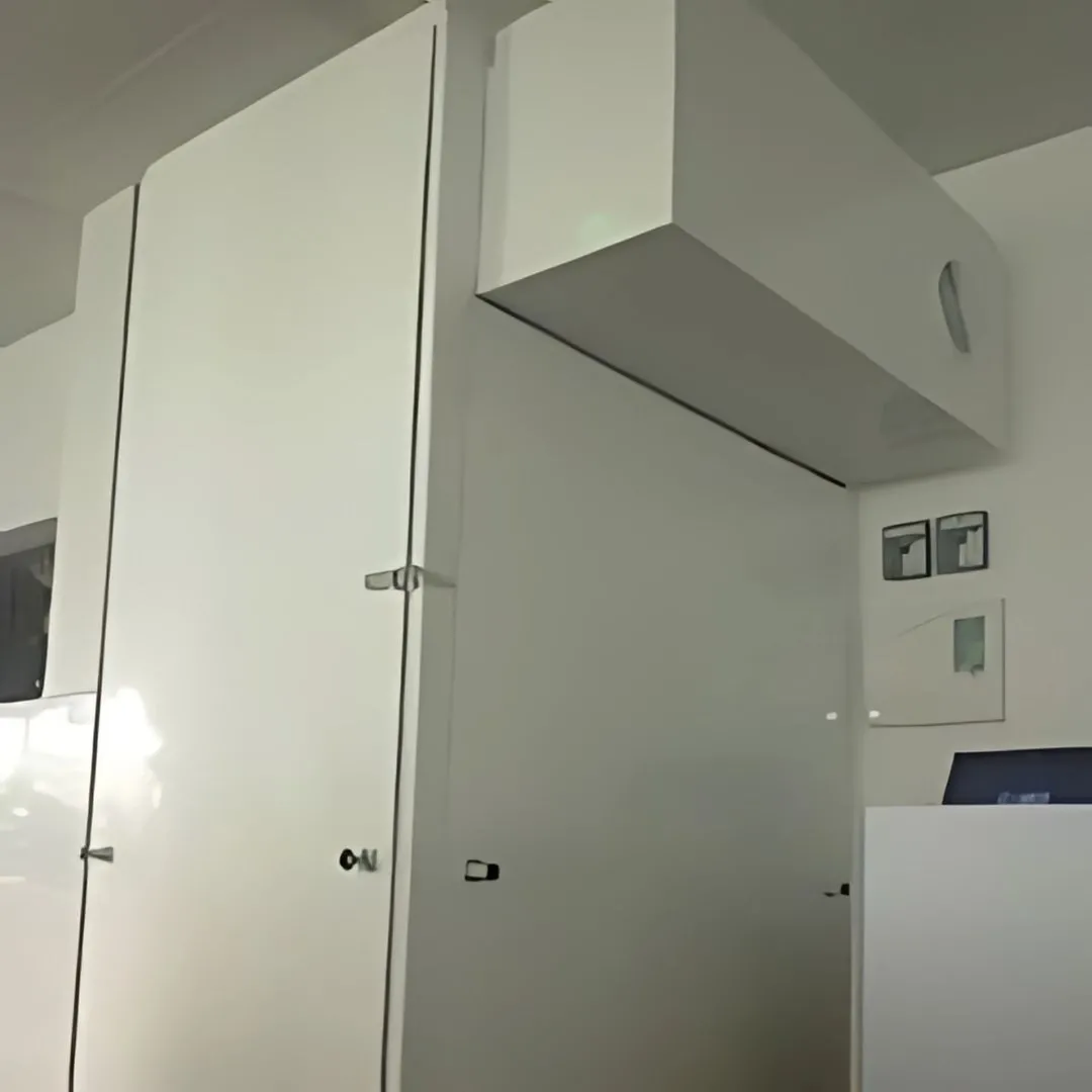 Soundproofing box for a noisy server
