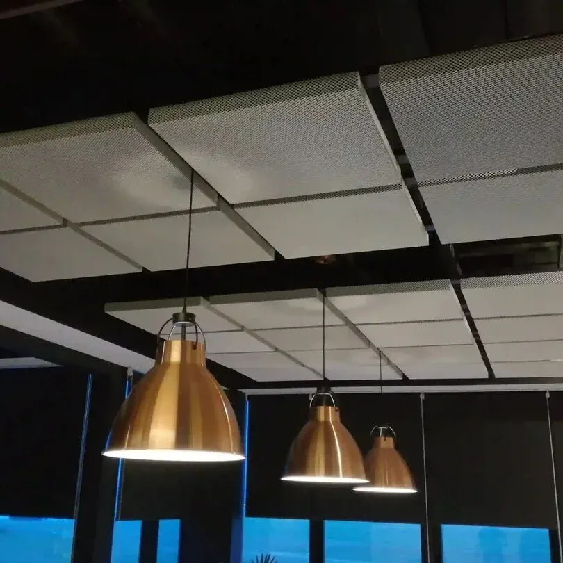 Acoustic treatment in a modern open-plan office