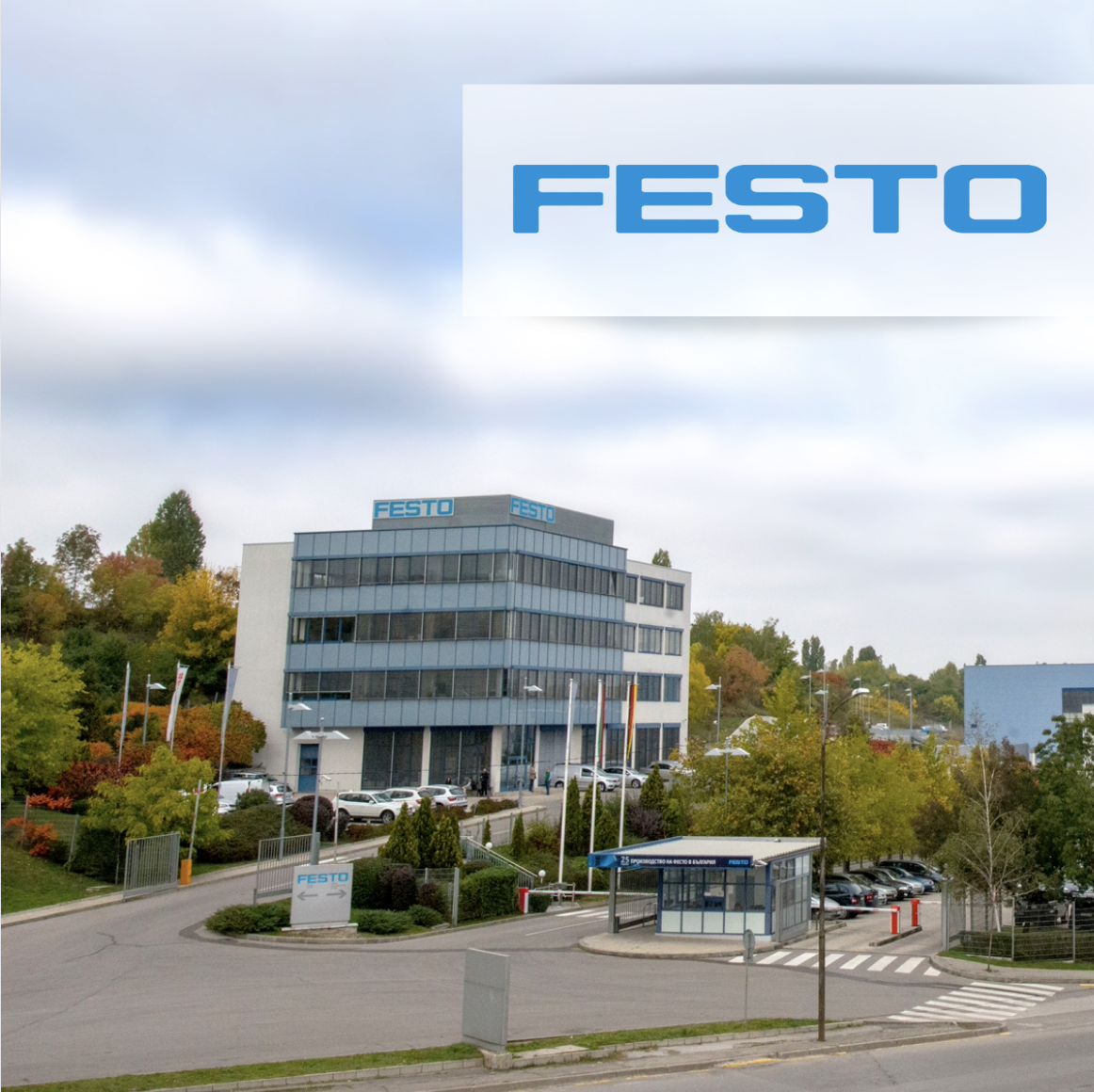 Machine soundproofing in a production hall, FESTO